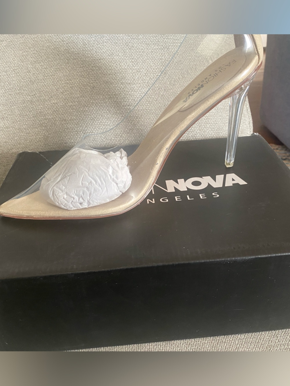 Clear Pointed Toe Stiletto sz 8.5 BNIB Fashion Nova Sexy